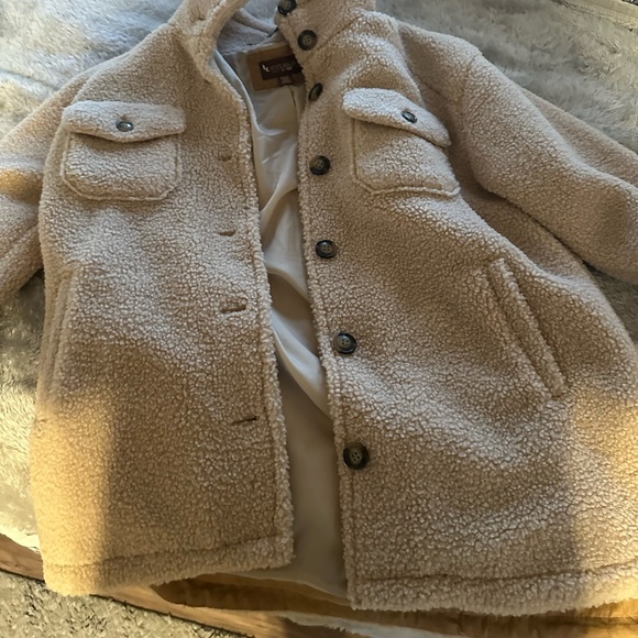 Kookaburra  by Ugg coat. Gently worn a few times - Picture 1 of 4